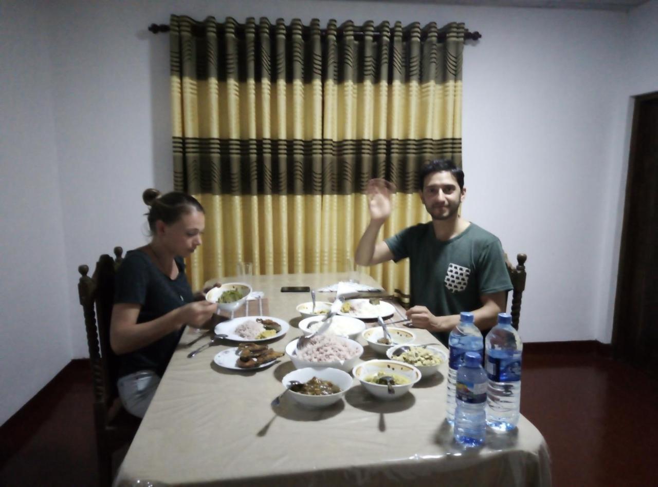 אודוואלאווה Canal Side Safari Resort מראה חיצוני תמונה
